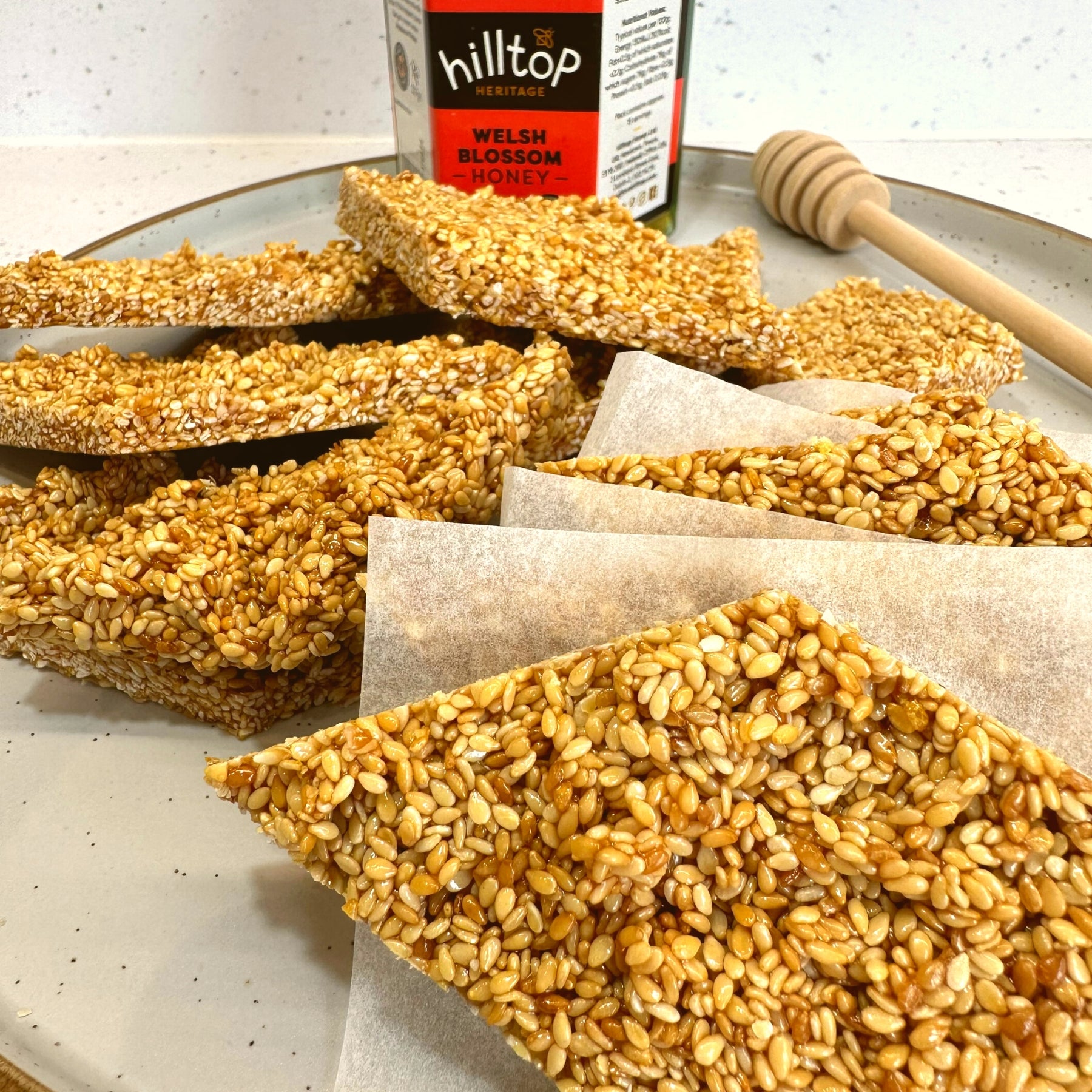 Greek Honey Sesame bars (Pasteli recipe) - My Greek Dish