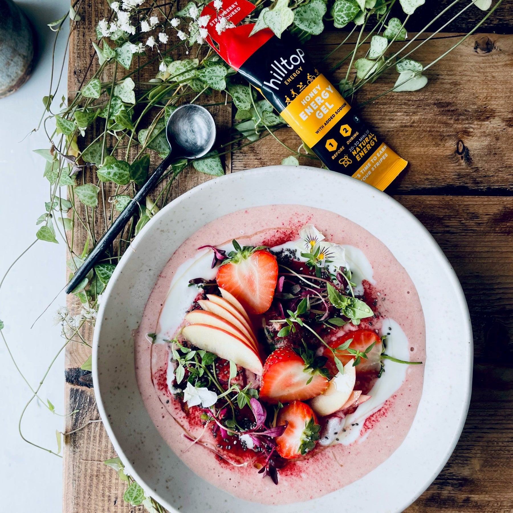 Hilltop-Strawberry-Kefir-Bowl